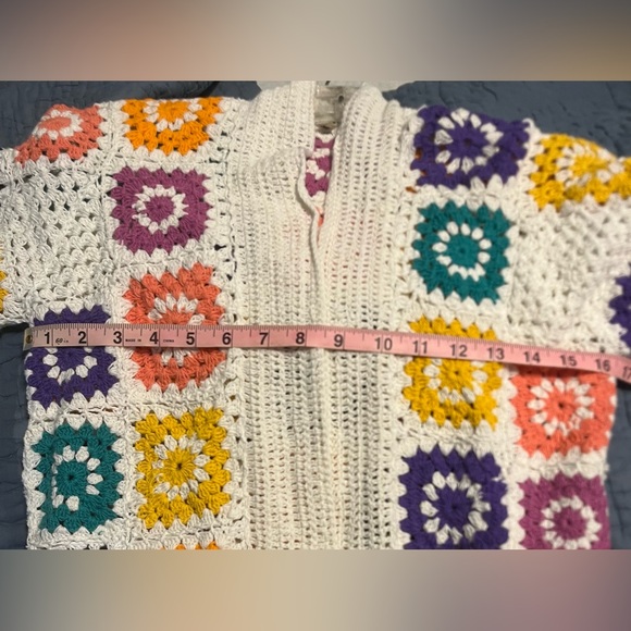 NWOT Outbound Trading Co granny square open cardigan sweater. Small - Picture 4 of 6